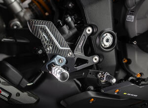 R Version Rear Sets for Triumph Lightech