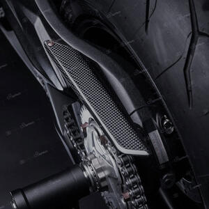 Copri Catena In Carbonio - Opaco per Mv Agusta <p>Nero</p>