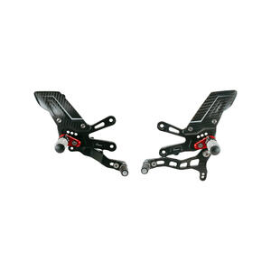 "r" Version Ajustable Rear Sets , Reverse Shifting for Aprilia <p>Nero</p>