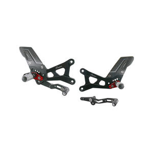 Pedane Regolabili R Version per Yamaha <p>Nero</p>