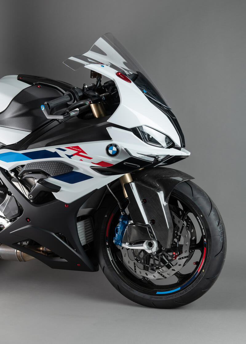 Front Mudguard With Air Intakes For Brake Calipers Cooling for Bmw Lucido