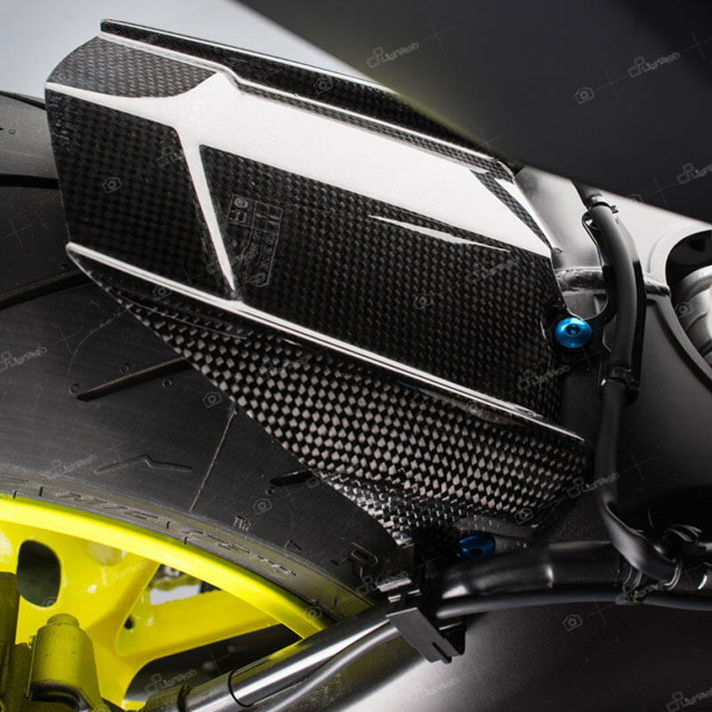 Carbon Rear Mudguard for Yamaha Lucido